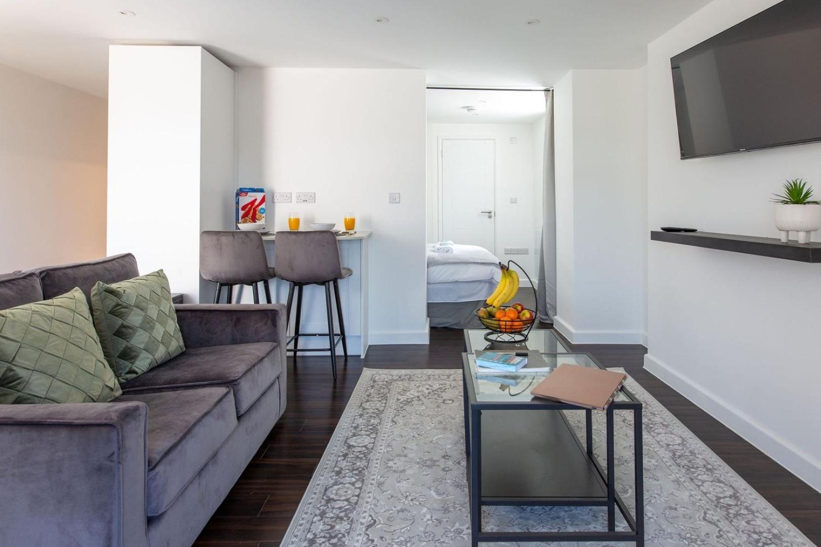 Stylish Apartment W/ Private Garden - Dog Friendly ニューポート エクステリア 写真